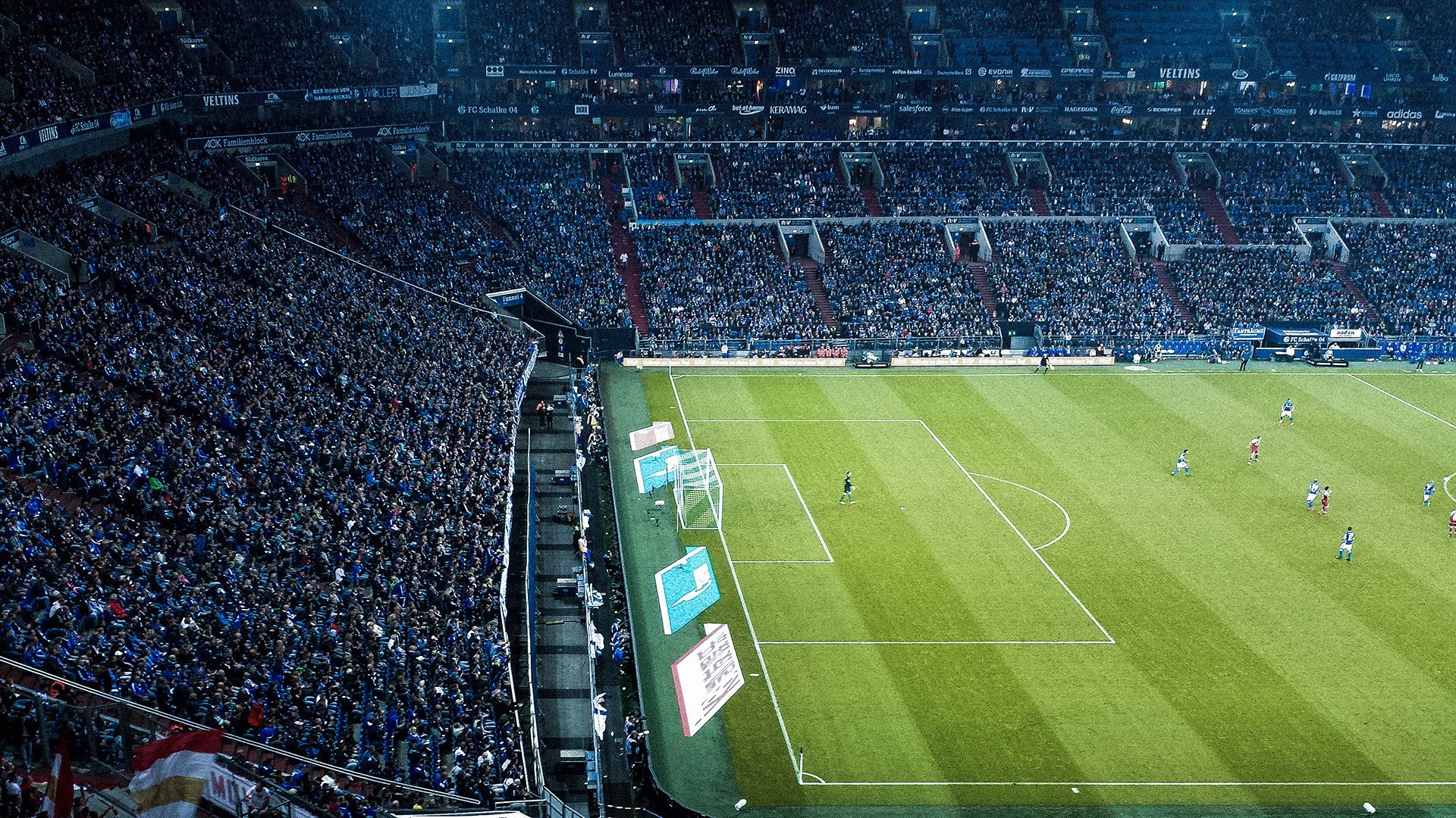 九游jiuyou-瓦拉内射门破门，皇马赢得西甲冠军悬念加大，瓦拉内皇马合同