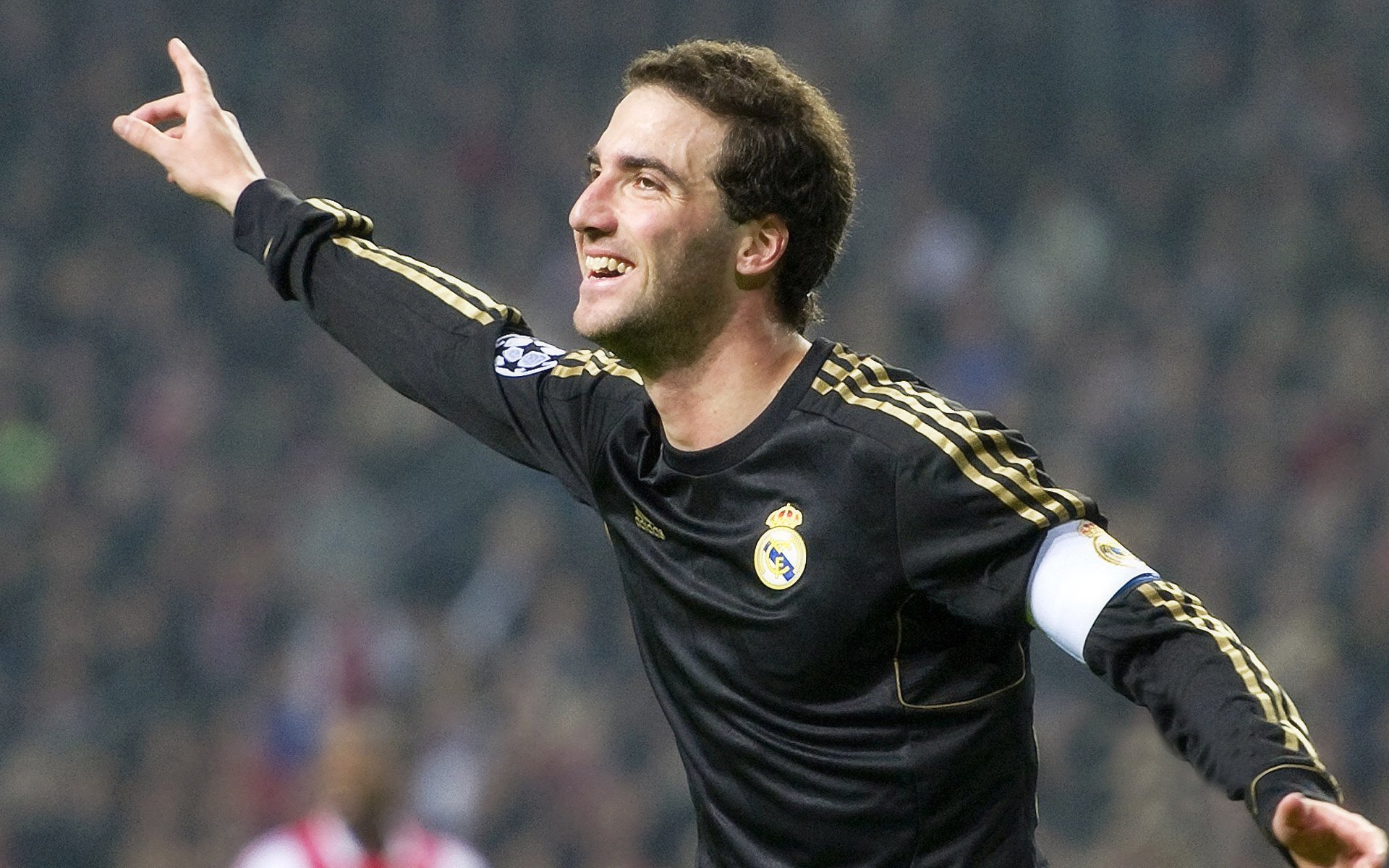 意甲瞬间:那一脚天外飞仙的精彩破门,意甲出场